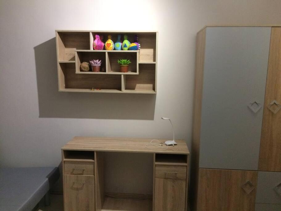 Nice Room, Комната, Pokoj Miedzy Airport Wro A Centrum Вроцлав Екстер'єр фото