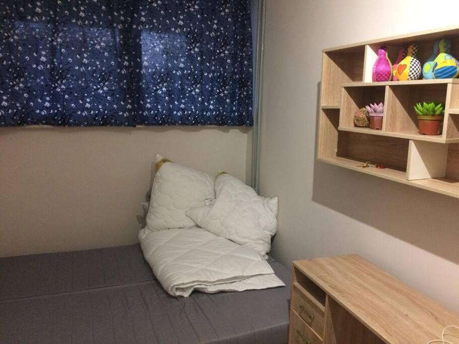 Nice Room, Комната, Pokoj Miedzy Airport Wro A Centrum Вроцлав Екстер'єр фото